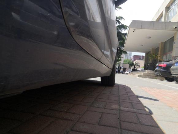 [北京·京N] 二手宝马宝马2系旅行车2016款 220i 豪华设计套装