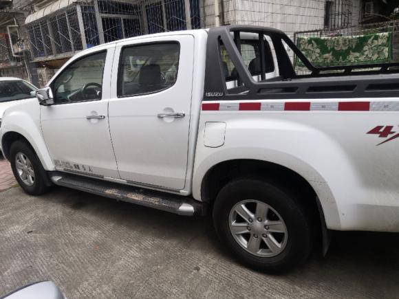 [成都·川A] 二手五十铃D-MAX2015款 2.5T四驱自动超豪华型4JK1