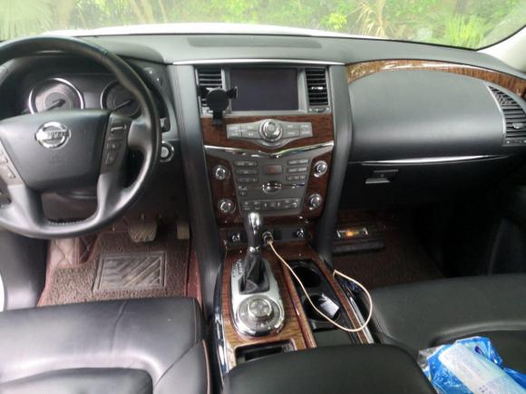 [武汉·鄂A] 二手日产途乐2016款 5.6L 标准型