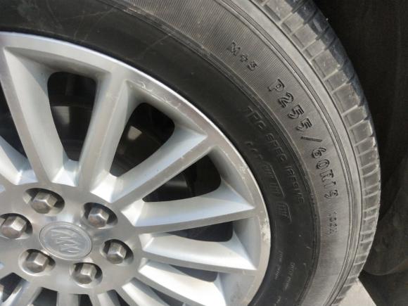 [济南·鲁A] 二手别克昂科雷2009款 3.6L CXL1精英版