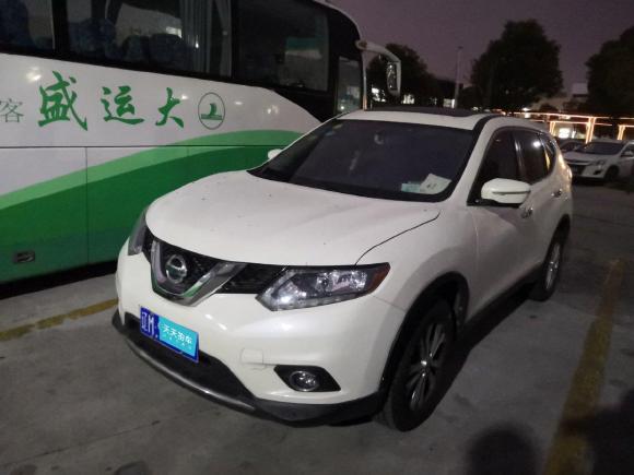 [上海·辽M] 二手日产奇骏2014款 2.0L CVT舒适版 2WD