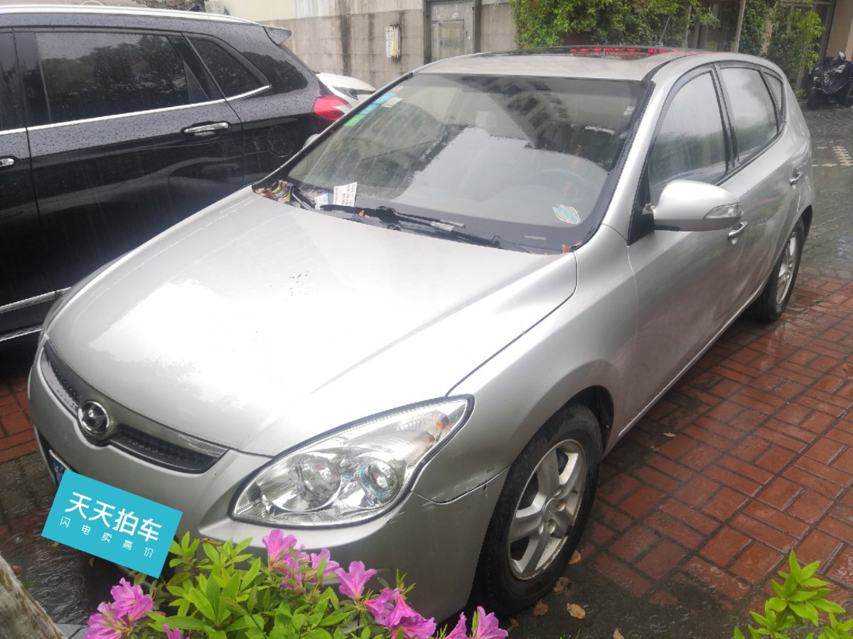 二手车评估师:北京现代i30开11万公里能卖多钱?