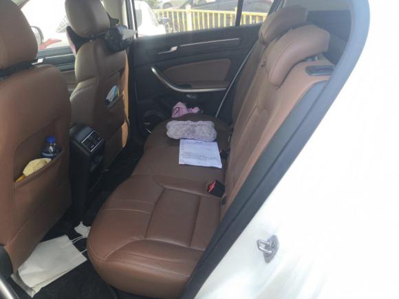 [武汉·鄂A] 二手观致观致52016款 1.6T 自动豪华型