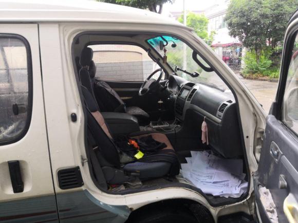 [上海·皖N] 二手福田福田风景2014款 2.0L快运标准型长轴版低顶486EQV4