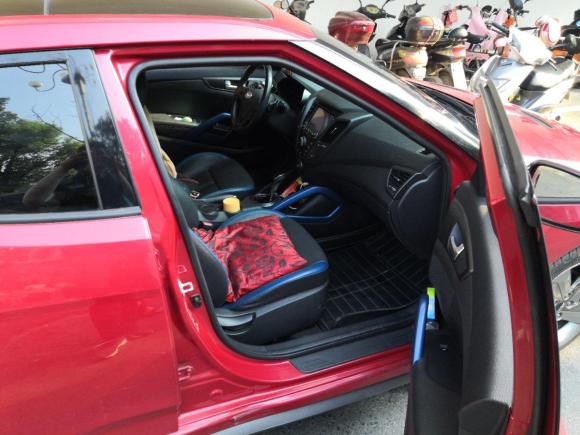 [南昌·赣M] 二手现代Veloster飞思2012款 1.6T 自动豪华版