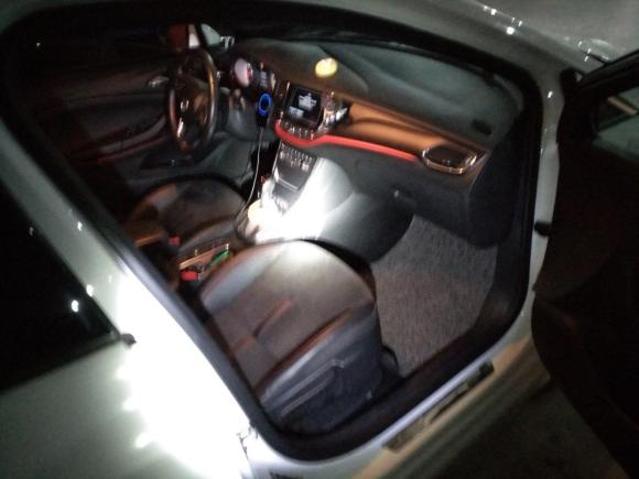 [北京·苏N] 二手别克威朗2016款 两厢GS 20T 双离合纵情运动型