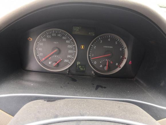 [济南·鲁A] 二手沃尔沃沃尔沃S402007款 2.4i 智雅版