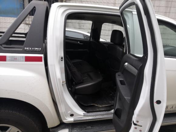 [成都·川A] 二手五十铃D-MAX2015款 2.5T四驱自动超豪华型4JK1