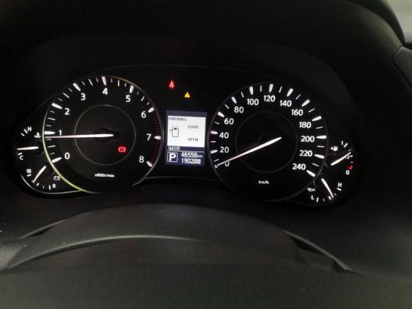 [武汉·鄂A] 二手日产途乐2016款 5.6L 标准型