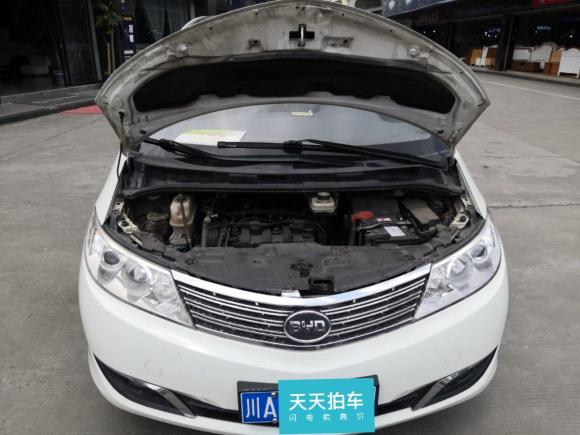 [成都·川A] 二手比亚迪比亚迪M62013款 2.0L 手动舒适型