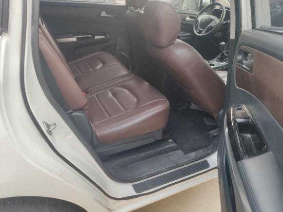 [南通·苏F] 二手海马福美来F72017款 1.5T 7座手动标准型