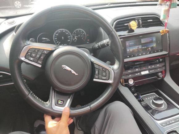 [苏州·苏E] 二手捷豹捷豹F-PACE2016款 2.0T 两驱R-Sport运动版