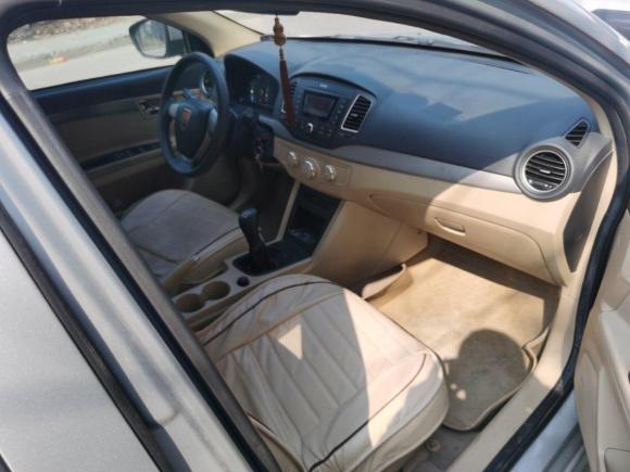 [嘉兴·湘F] 二手荣威荣威3502014款 1.5L 手动迅驰版