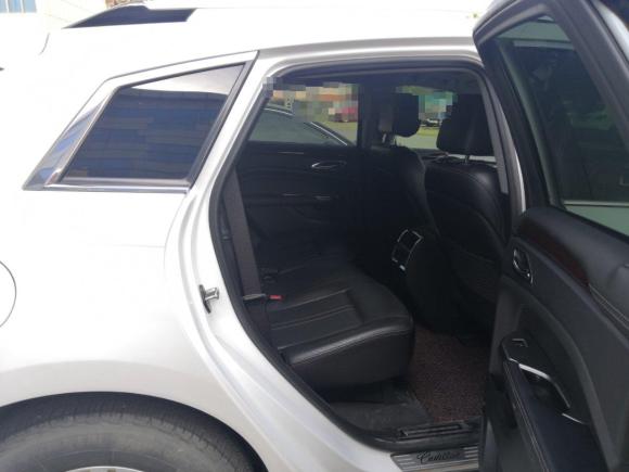 [芜湖·皖B] 二手凯迪拉克凯迪拉克SRX2014款 3.0L 精英型