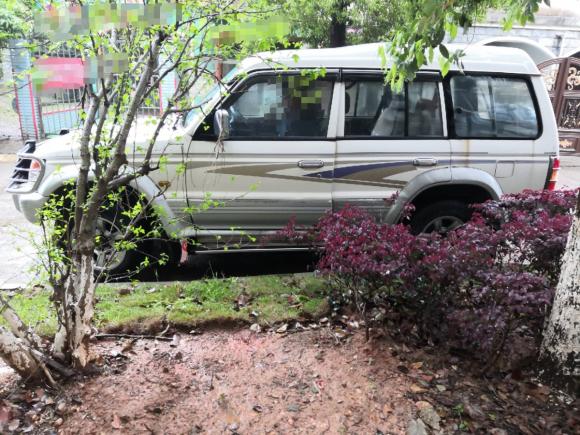 [南昌·赣A] 二手猎豹汽车猎豹64812009款 2.2L 手动两驱