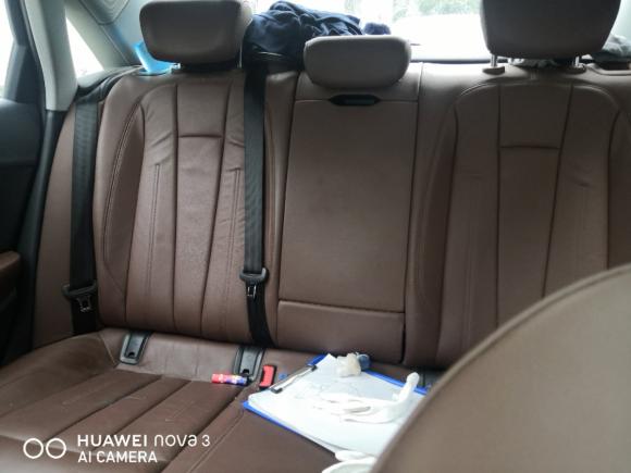 [青岛·鲁B] 二手奥迪奥迪A4L2017款 40 TFSI 时尚型（全景天窗）