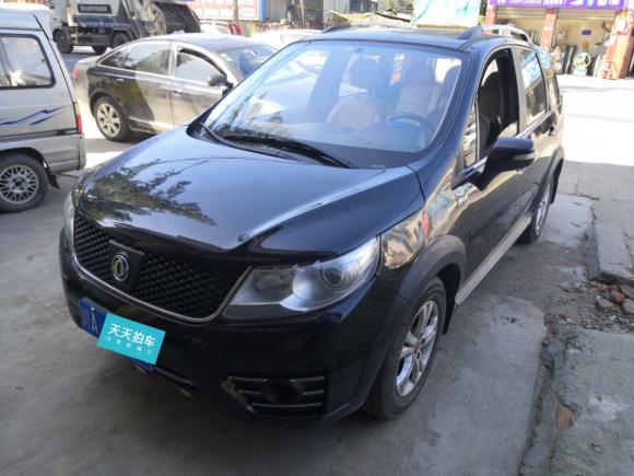 成都东风风行景逸x32015款15l豪华型