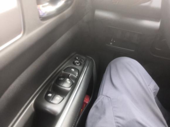 [佛山·粤E] 二手雷诺科雷傲2017款 2.5L 两驱尊贵版