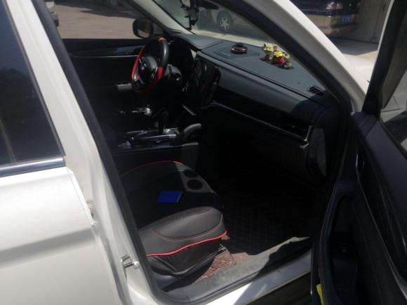 [南通·苏F] 二手中华中华V72018款 280T DCT尊贵型 7座