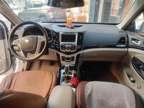 [济南·鲁A] 二手比亚迪比亚迪e52018款 450 智联尊享型