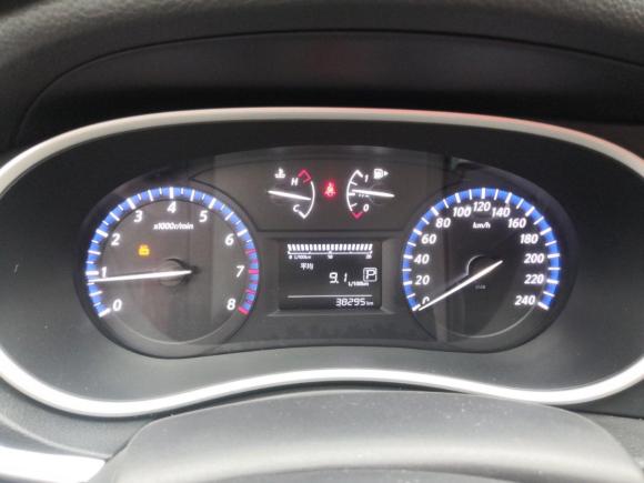 [南京·苏A] 二手启辰启辰T902017款 2.0L CVT智尚版