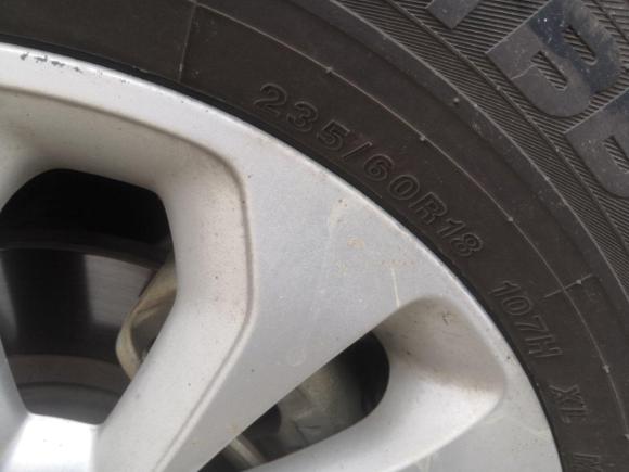 [佛山·粤X] 二手起亚索兰托2013款 2.4L 7座汽油豪华版 国IV