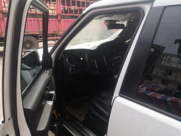 [芜湖·皖B] 二手路虎第四代发现2016款 3.0 SDV6 HSE 柴油版