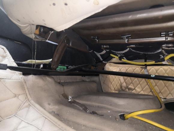 [西安·陕A] 二手中华中华V52012款 1.6L 自动豪华型