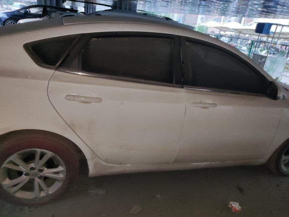 [西安·陕A] 二手MG锐行2015款 1.5T 自动精英版