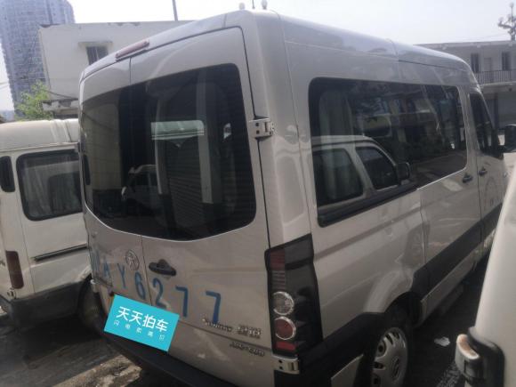 [成都·川A] 二手江淮星锐2017款 1.9T 短轴中顶星商旅轻型客车