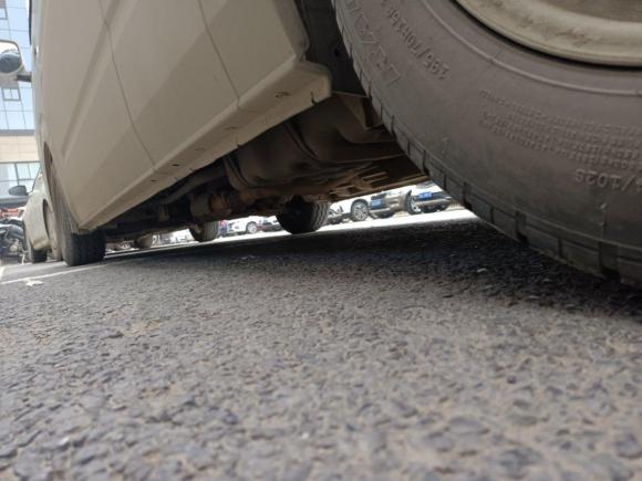 [西安·陕A] 二手福田风景G72017款 2.0L长轴商运版厢货高顶4座4Q20M