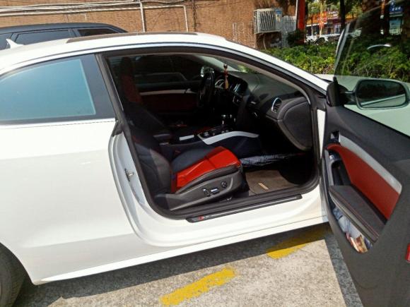 [佛山·粤X] 二手奥迪奥迪S52012款 S5 3.0T Coupe
