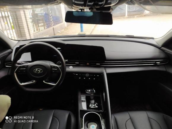 [佛山·粤E] 二手现代伊兰特2021款 1.5L CVT LUX尊贵版