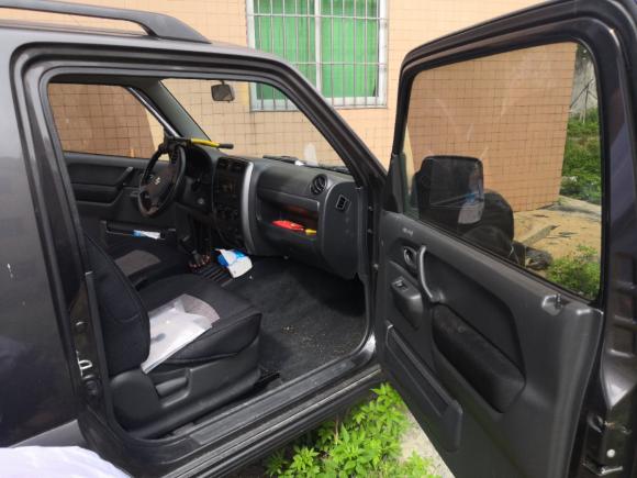 [佛山·粤Y] 二手铃木吉姆尼2010款 1.3 MT时尚限量版