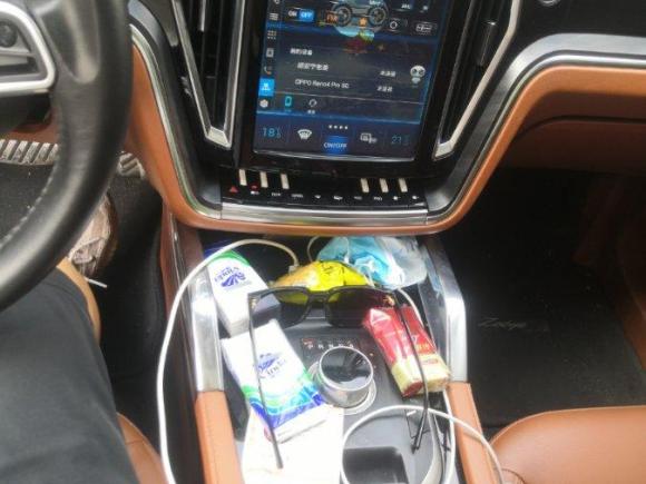 [金华·浙G] 二手众泰众泰T7002017款 1.8T 双离合尊贵型