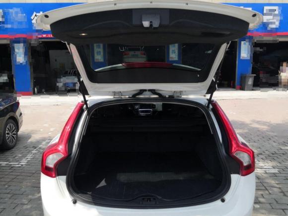 [嘉兴·浙F] 二手沃尔沃沃尔沃V602014款 T5 智逸版