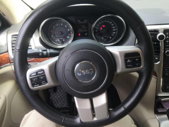 [广州·粤A] 二手Jeep大切诺基2011款 3.6L 豪华导航版