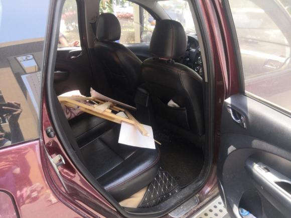 [合肥·皖A] 二手东风风行景逸X52013款 1.6L 手动尊享型 国IV