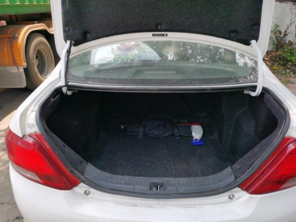 [广州] 比亚迪 比亚迪e5 2017款 300 e享型