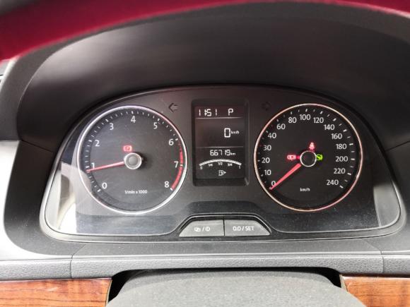 [青岛·冀F] 二手大众朗逸2013款 改款经典 1.6L 自动舒适版