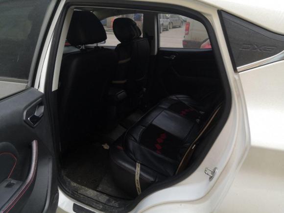 [武汉·鄂A] 二手东南东南DX32016款 1.5L 手动尊贵型