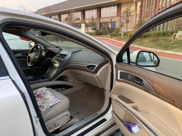 [济南·鲁B] 二手林肯林肯MKZ2015款 2.0T 总统系列