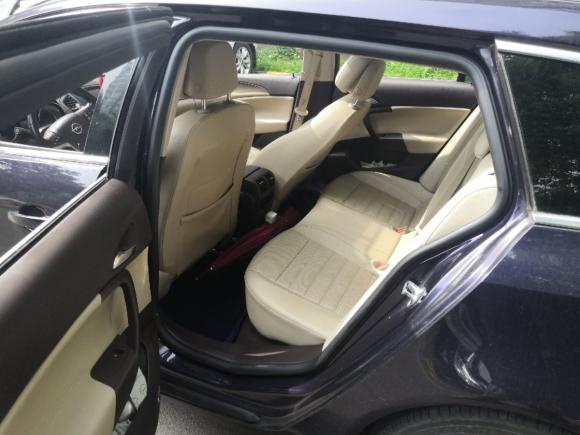 [上海·沪A] 二手欧宝英速亚2013款 2.0T 两驱豪华型