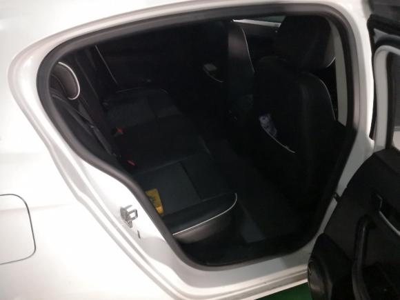 [南京·苏A] 二手观致观致32014款 两厢 1.6L 自动致悦型