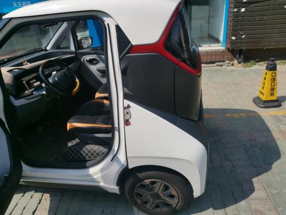 [上海·沪A] 二手宝骏宝骏E2002019款 250KM 智行版