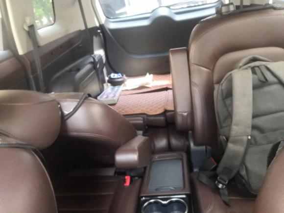 [上海·苏K] 二手海马福美来MPV2017款 六座版 1.5T 自动适·畅型