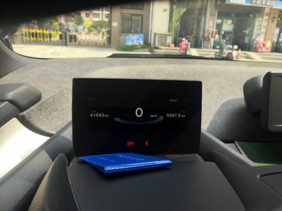 [青岛·鲁B] 二手宝马宝马i32015款 时尚型