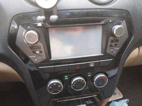 [义乌·浙G] 二手驭胜驭胜S3502011款 2.4T 两驱豪华型5座