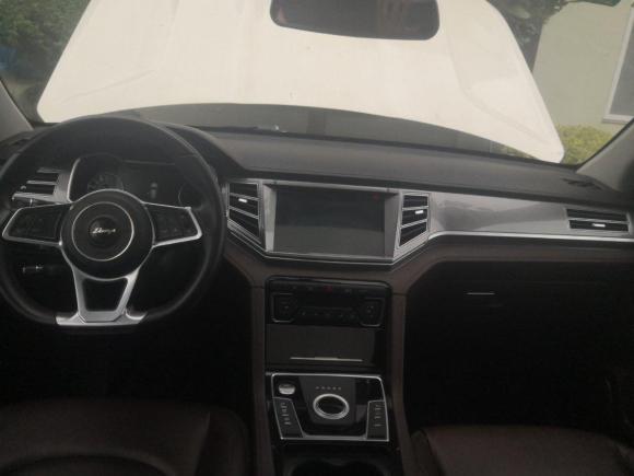 [青岛·鲁B] 二手众泰大迈X72018款 2.0T 自动至尊型