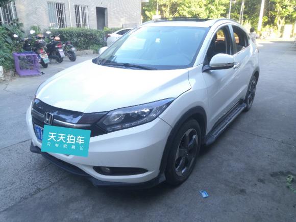 本田缤智2015款 1.8L CVT两驱豪华型「杭州二手车」「天天拍车」